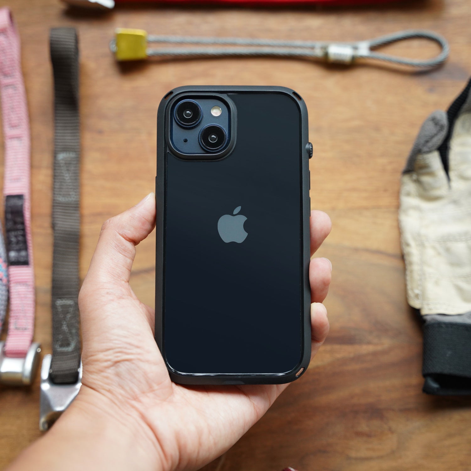 Catalyst iphone 15 series influence case iphone 15 pro in midnight black colorway showing the back view of the case