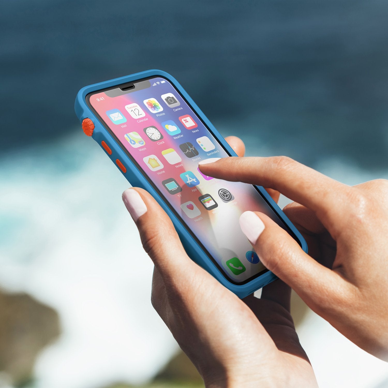 Catalyst Tempered Glass Screen Protector on iphone with the catalyst case showing finger touch