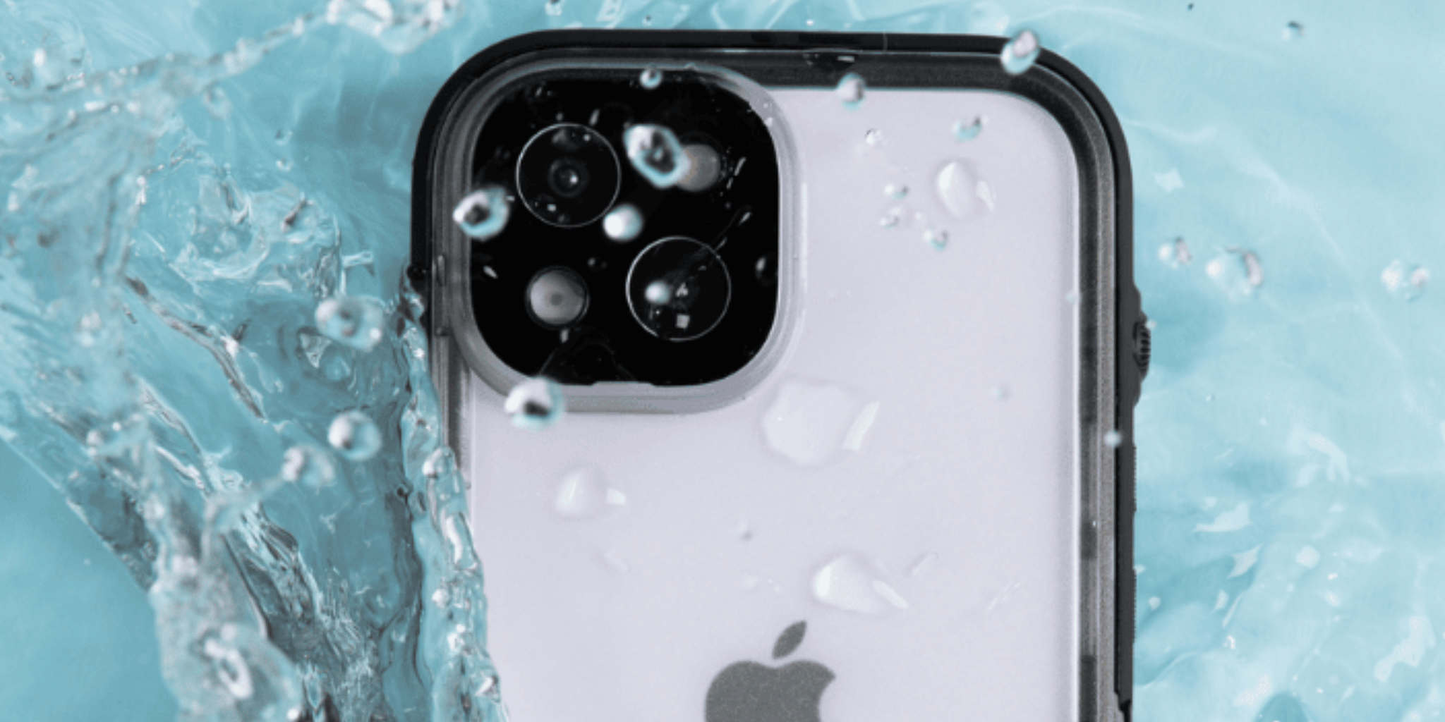 Catalyst Waterproof iPhone 14 underwater