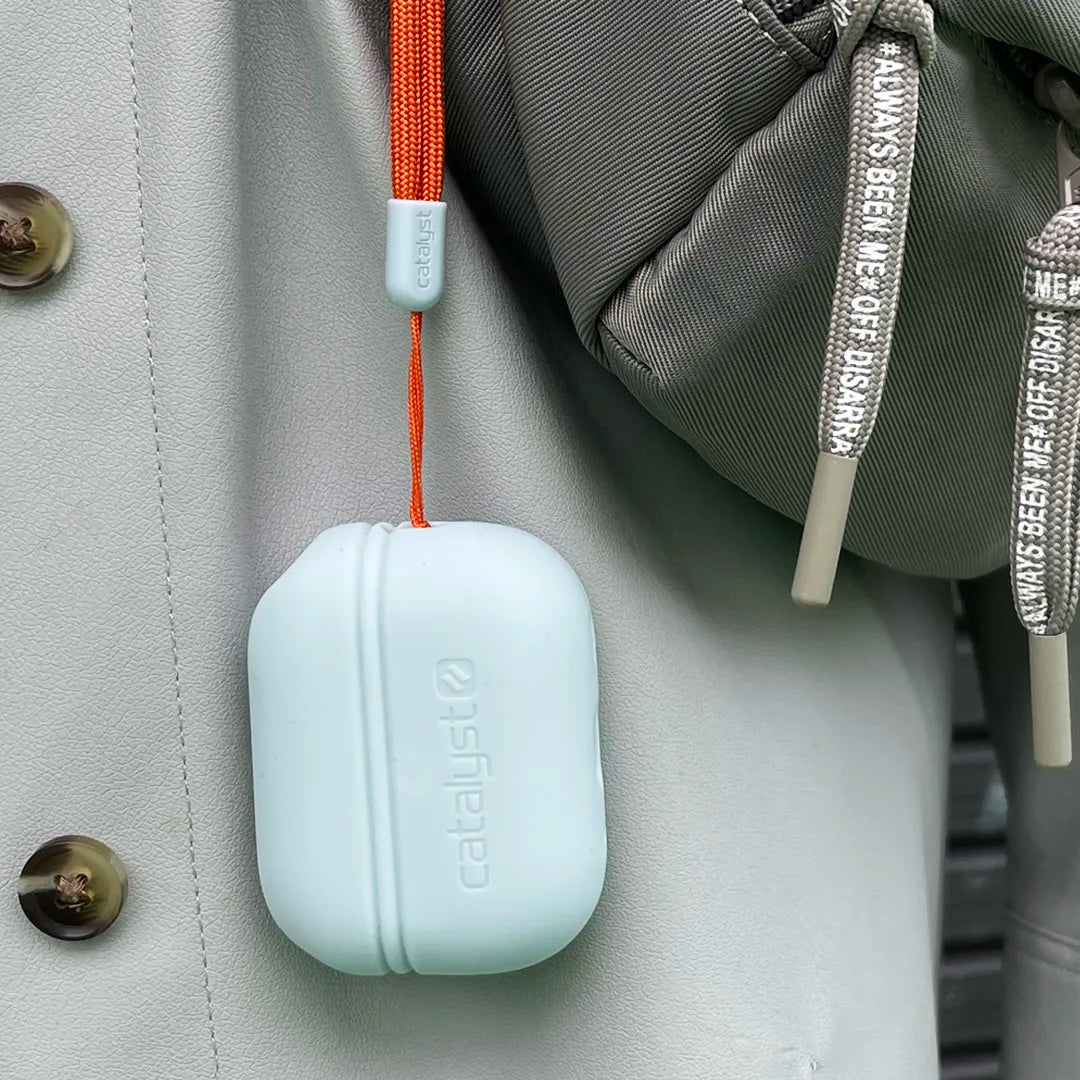 AirPods Pro (Gen 2) - Essential Case + Lanyard
