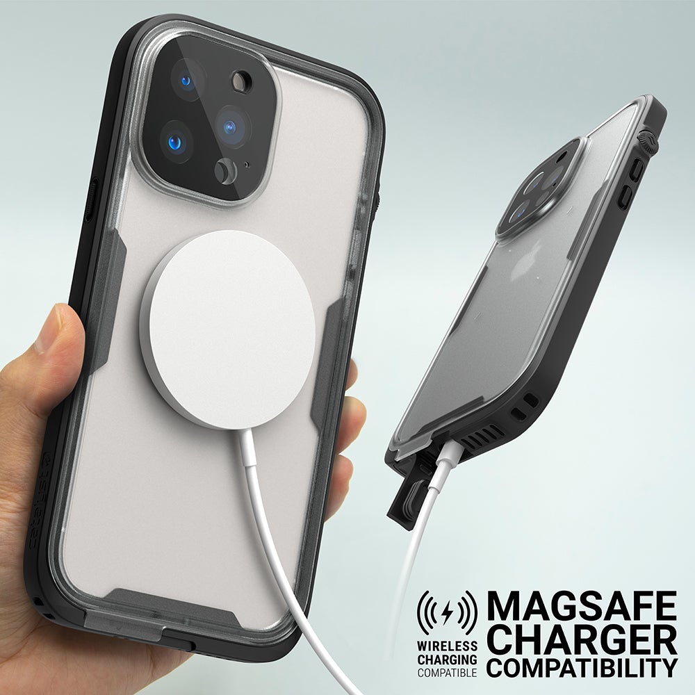 waterproof case iPhone 13 Pro Max magsafe and Magsafe charger and adaptator  20W